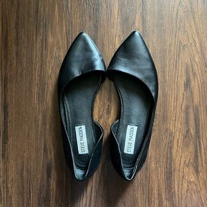 Steve Madden black ballet flats